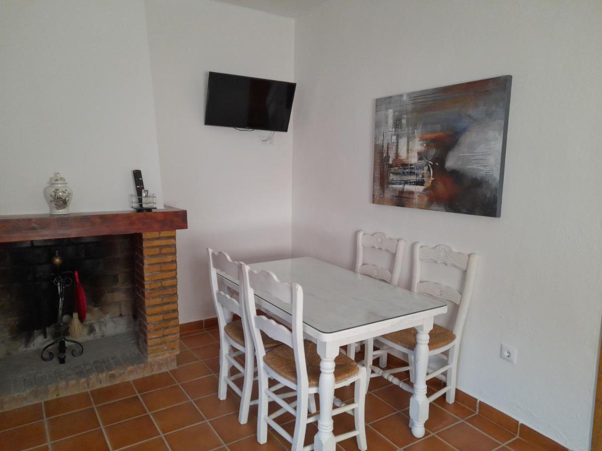 Casa Rural La Maestra Ронда Экстерьер фото