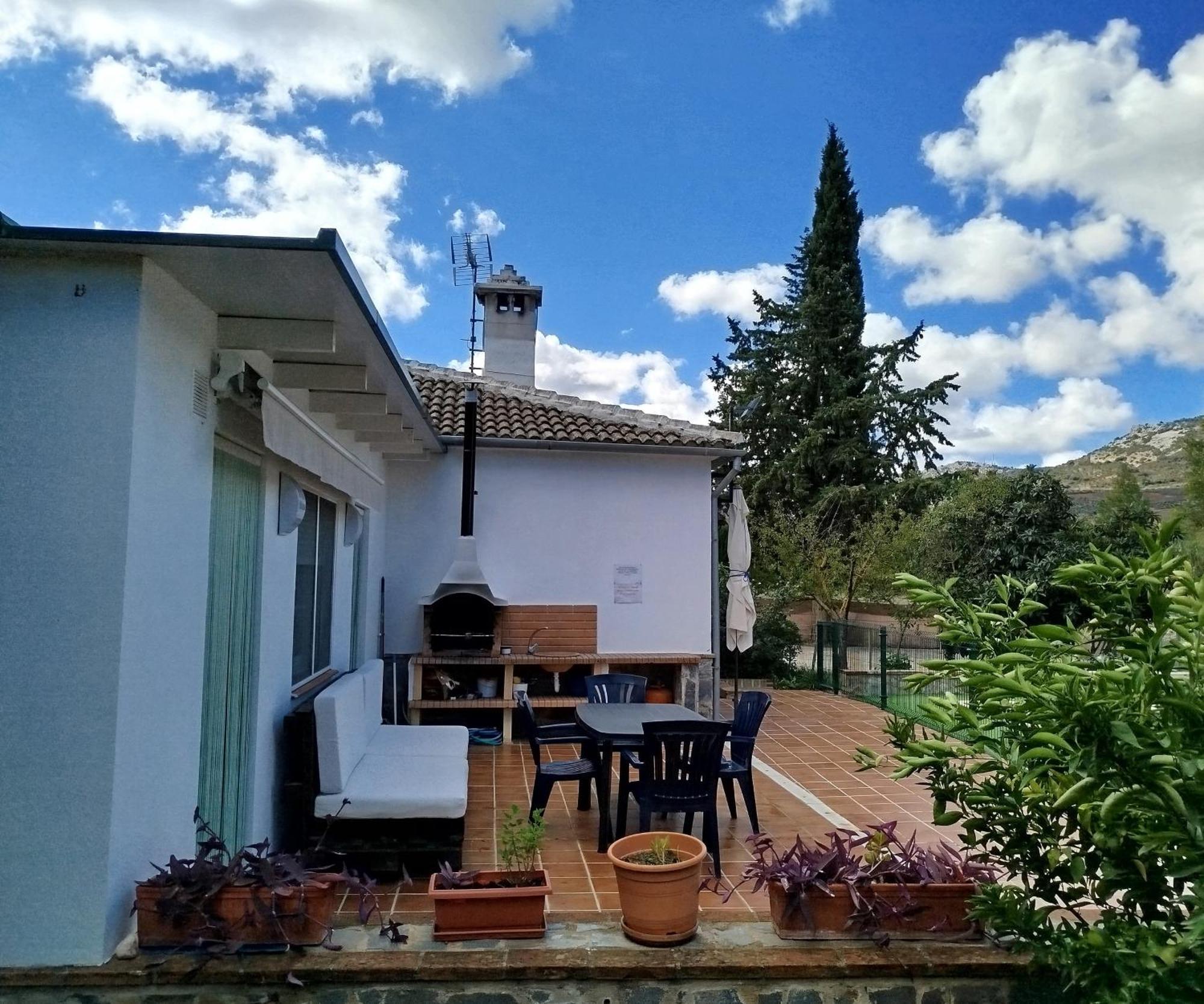 Casa Rural La Maestra Ронда Экстерьер фото